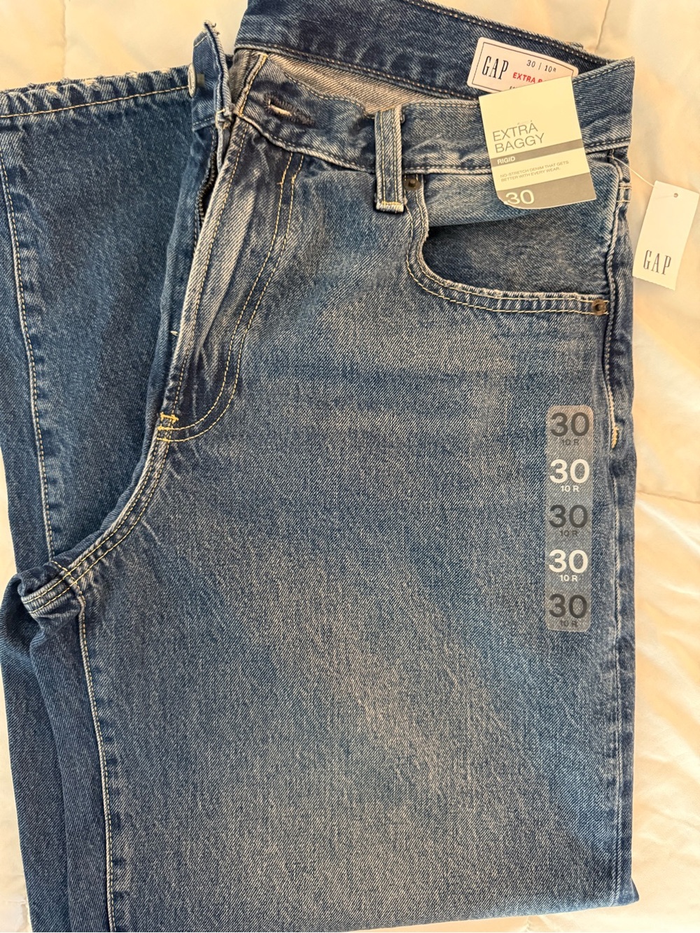 GAP Extra Baggy Jeans in Medium Blue